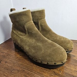 Madewell Marceline Clog Boot in Shearling